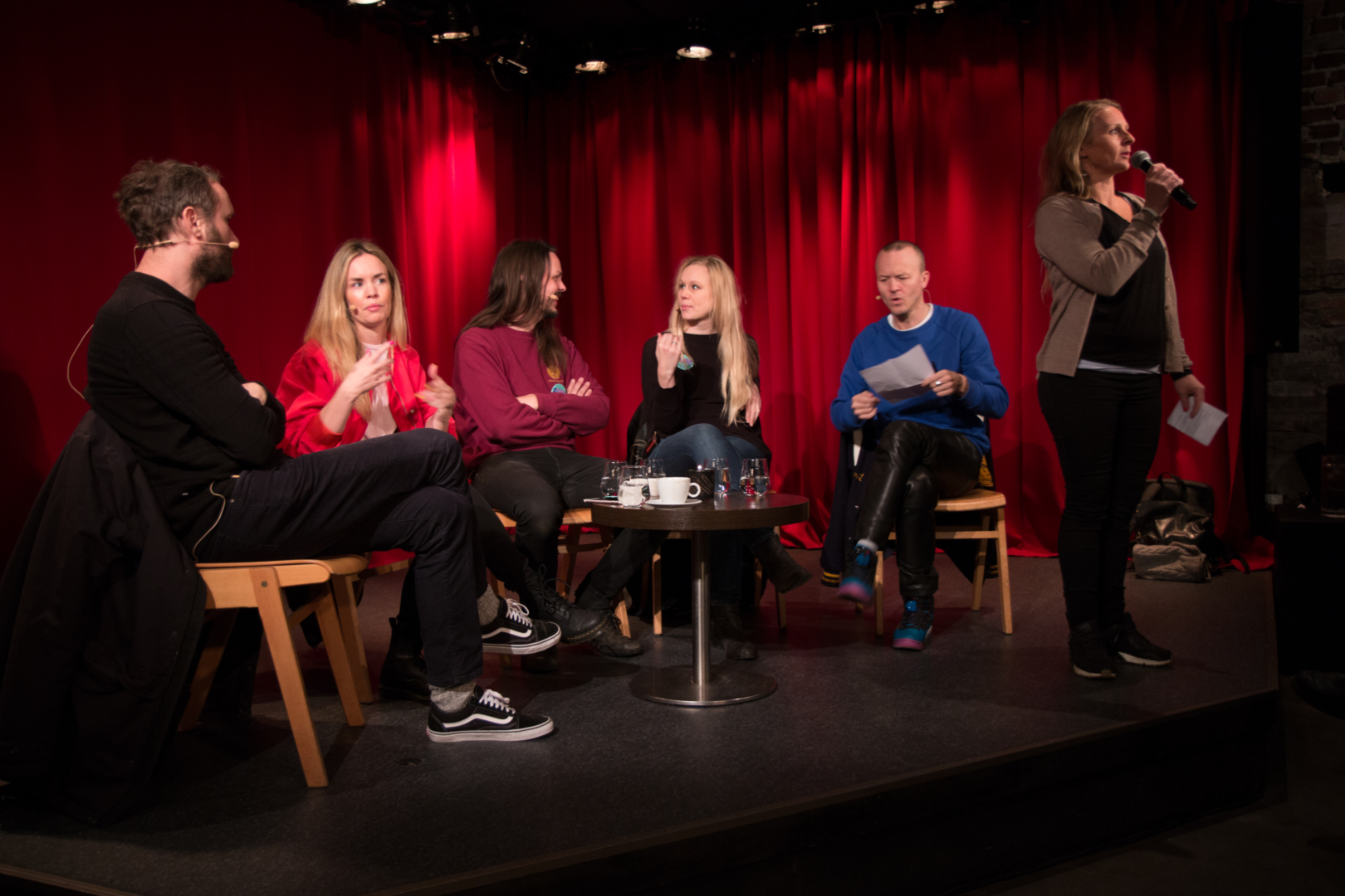 Bransje i konstant endring: Joakim Haugland mener at det å drive plateselskap er en kunst. Videre fra venstre, Silje Larsen Borgan, Kristian Kallevik, Susanna Wallumrød og moderator, Torgny Amdam.