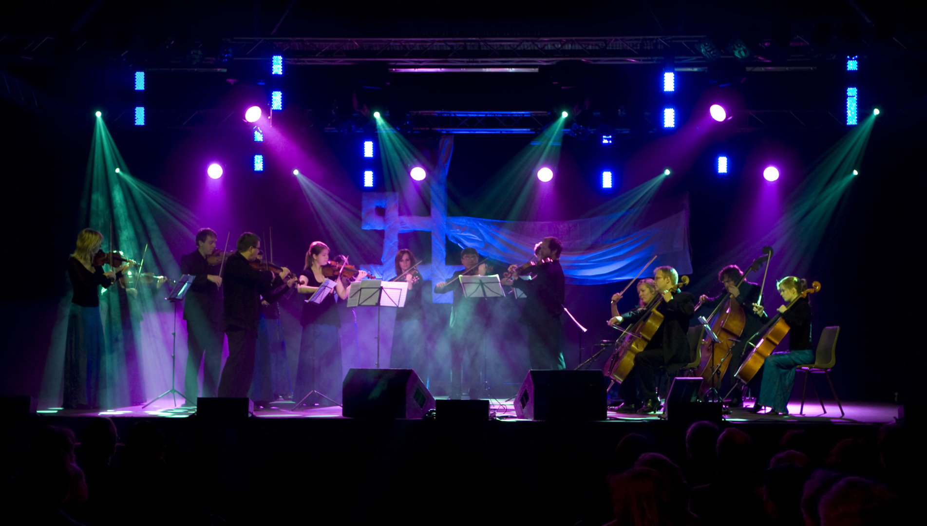 Bildet av Trondheimsolistene er fra åpninga av Kulturminneåret 2009.