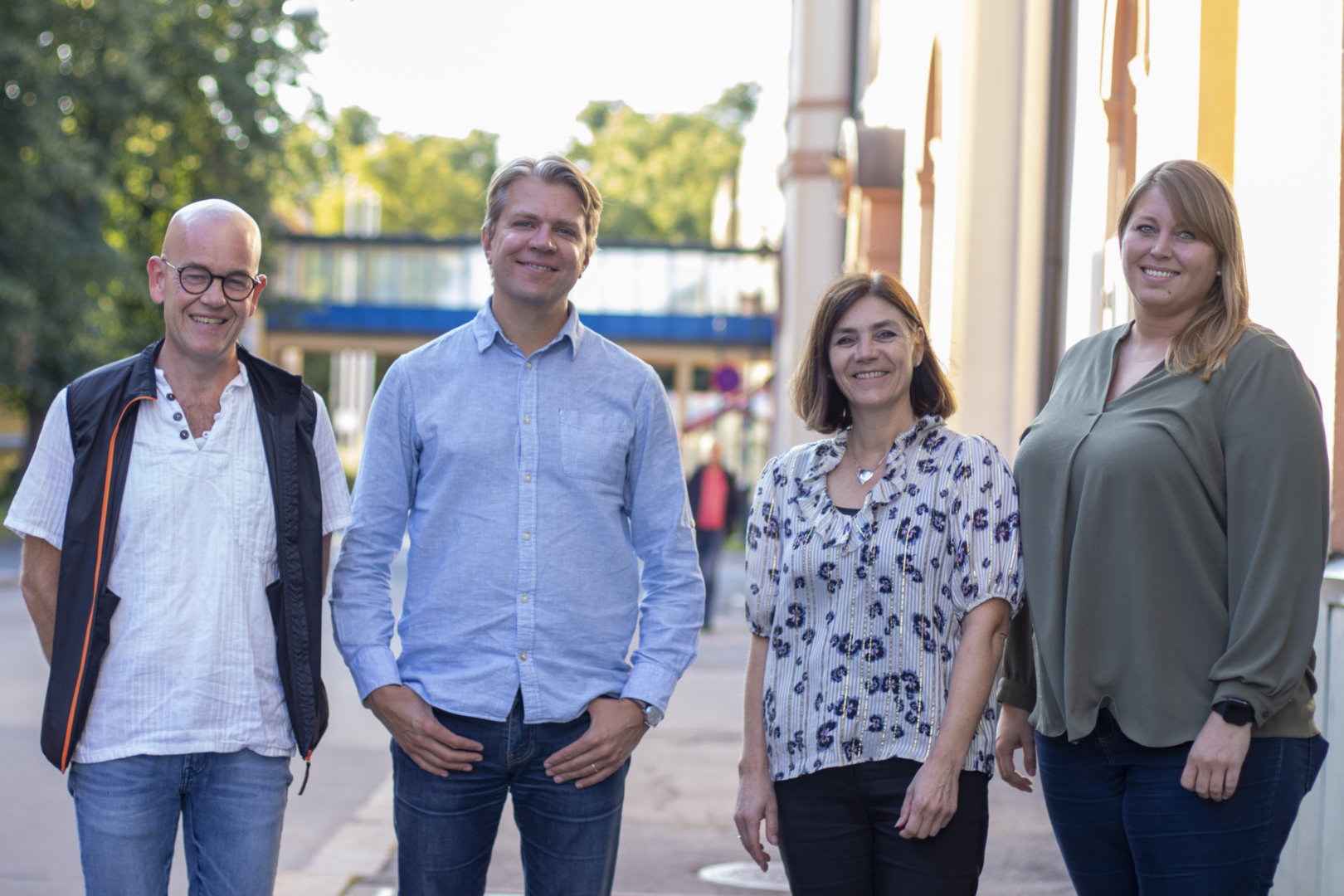 Glade musikanter? Ja, men ikke så glade for  lokalene. F.v.: Jan-Eirik Eide Hansen (styret), Jan-Erik Hybertsen (dirigent), Ine Holm Johnsen (styret) og Catrhrine Westlie Eidal (styret).