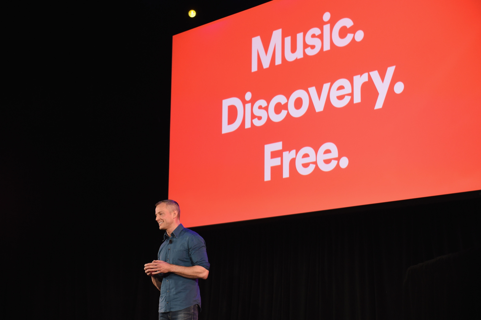 TRIPPELT OPP, TAKK: Musikere ber verdens største strømmetjeneste, Spotify - her representert ved sin Chief Product Officer Gustav Söderström - ta ansvar.