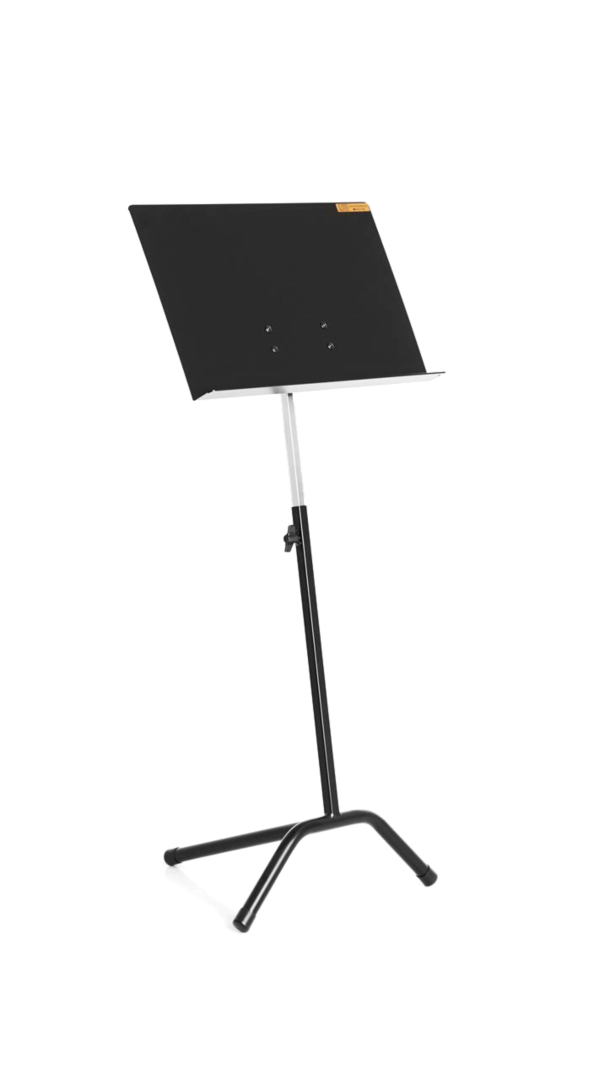 TRADISJONELT OG SOLID: Notestativ fra Nota Bene Music Stands.
