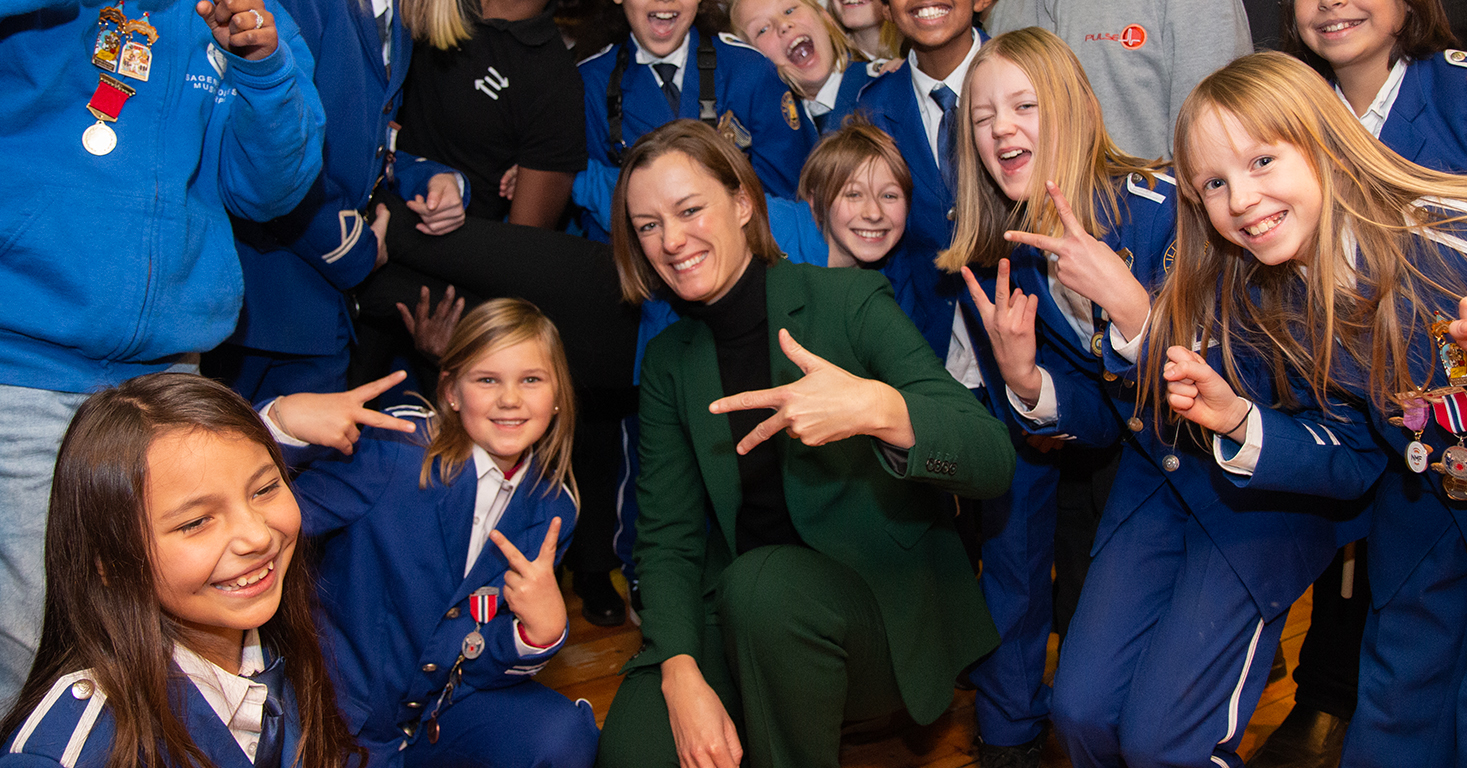 Anette Trettebergstuen med Lilleborg skoles musikkorps